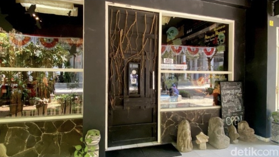 Museum Etnografi dan Pusat Kajian Kematian Universitas Airlangga